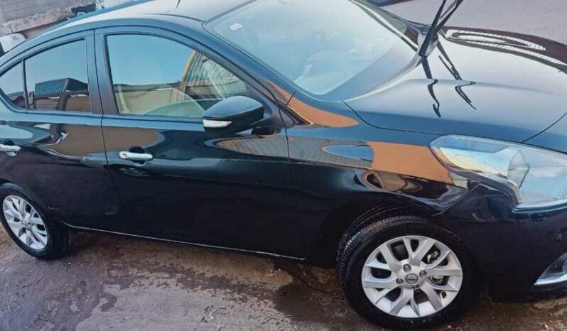 nissan sunny 2021 – الفئه الثانيه ممتلئ
